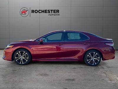 2018 Toyota Camry SE FWD
