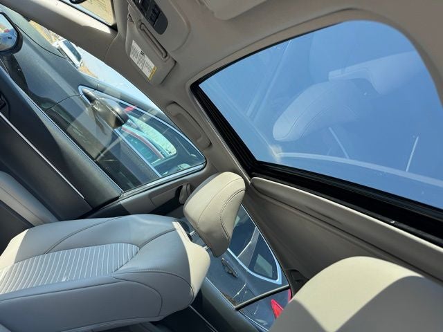 2019 Toyota Camry SE FWD