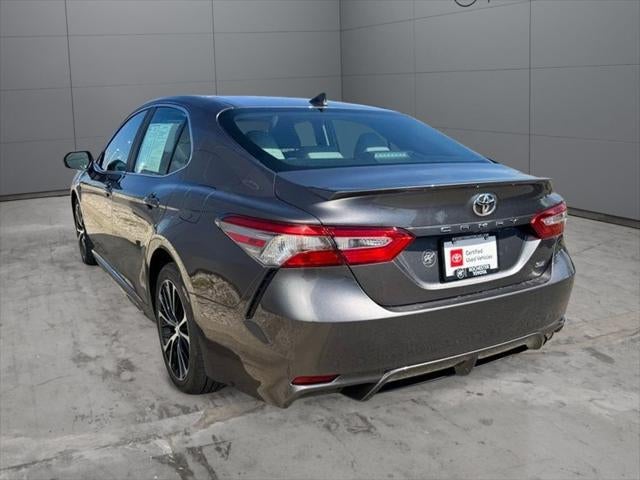 2019 Toyota Camry SE FWD