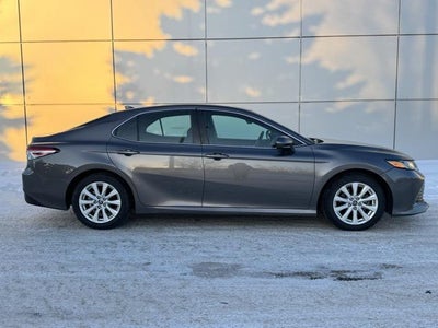 2019 Toyota Camry LE FWD