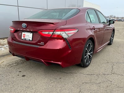 2018 Toyota Camry Hybrid SE FWD