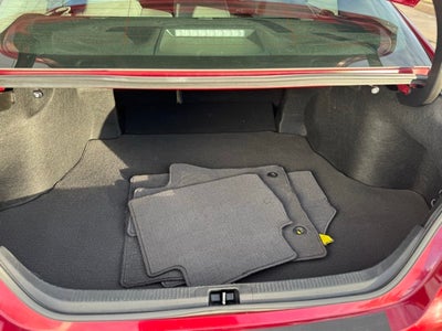 2018 Toyota Camry Hybrid SE FWD