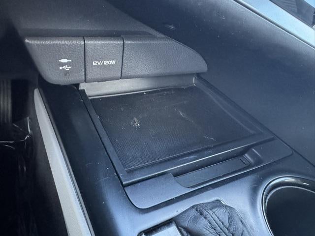 2018 Toyota Camry Hybrid SE FWD