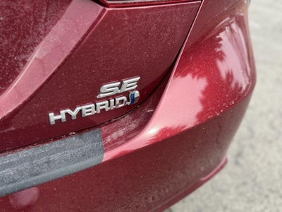 2018 Toyota Camry Hybrid SE FWD