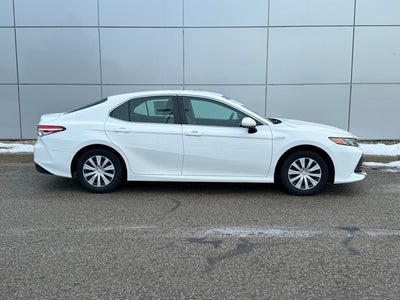 2018 Toyota Camry Hybrid LE FWD