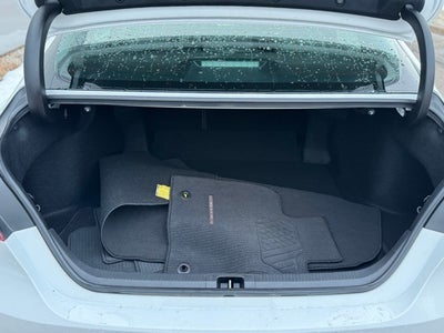 2018 Toyota Camry Hybrid LE FWD