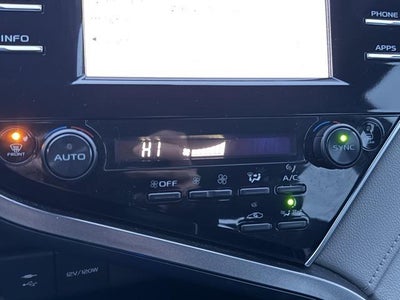 2018 Toyota Camry Hybrid LE FWD