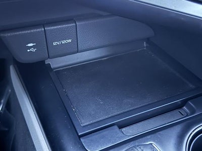 2018 Toyota Camry Hybrid LE FWD