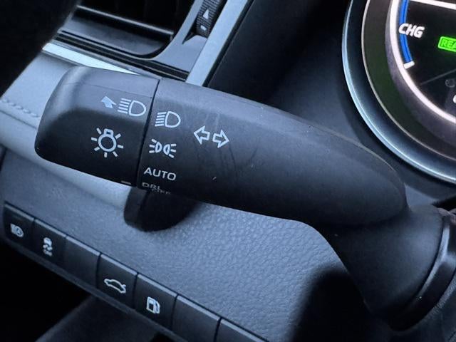 2018 Toyota Camry Hybrid LE FWD