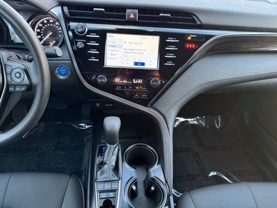2019 Toyota Camry Hybrid LE FWD