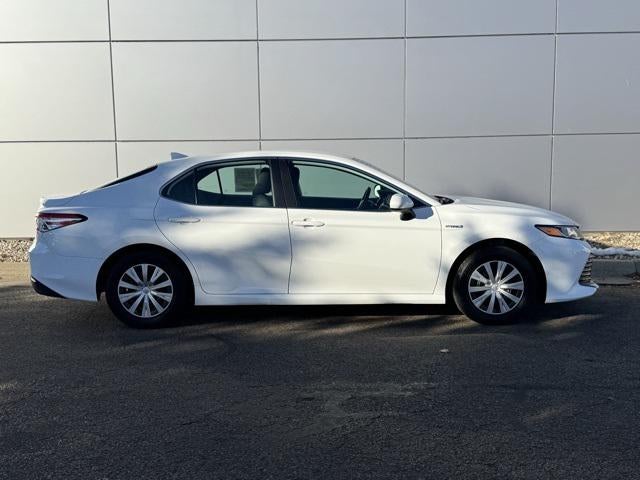 2019 Toyota Camry Hybrid LE FWD