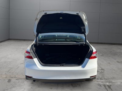 2019 Toyota Camry Hybrid LE FWD