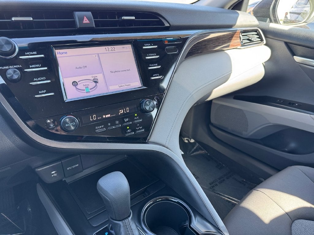 2019 Toyota Camry Hybrid LE FWD