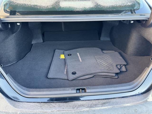 2018 Toyota Camry Hybrid LE FWD