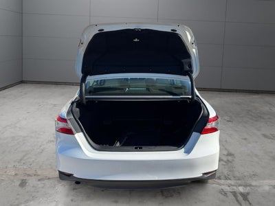 2019 Toyota Camry Hybrid LE FWD