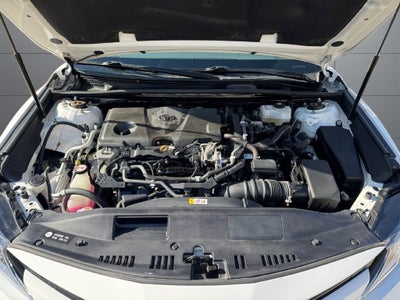 2019 Toyota Camry Hybrid LE FWD