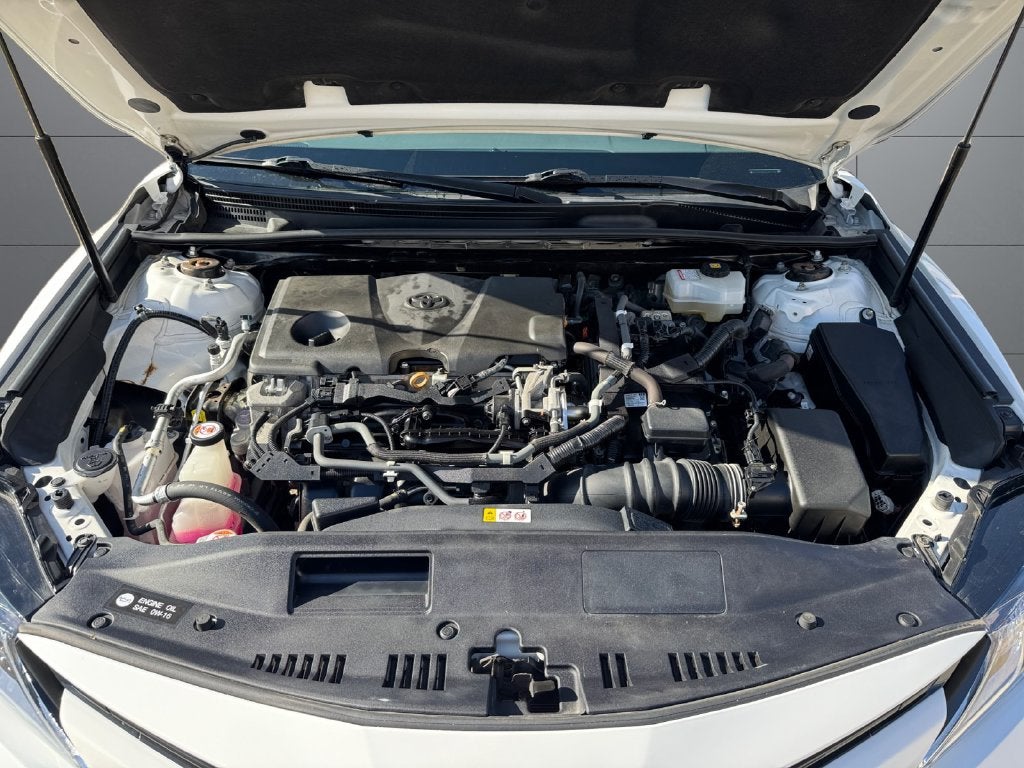 2019 Toyota Camry Hybrid LE FWD