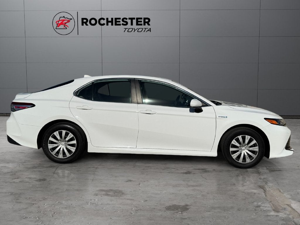 2019 Toyota Camry Hybrid LE FWD