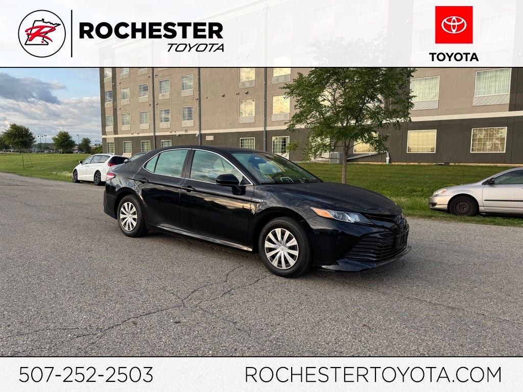 2019 Toyota Camry Hybrid LE FWD