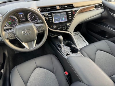 2019 Toyota Camry Hybrid LE FWD