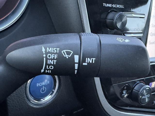 2018 Toyota Camry Hybrid LE FWD