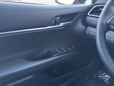 2018 Toyota Camry Hybrid LE FWD