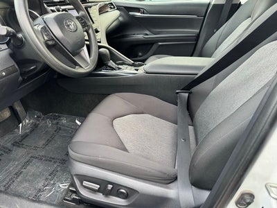 2018 Toyota Camry Hybrid LE FWD