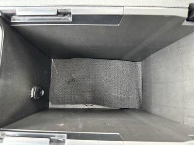 2017 Toyota Camry Hybrid XLE FWD