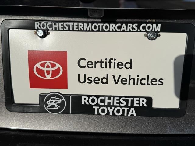 2017 Toyota Camry Hybrid XLE FWD