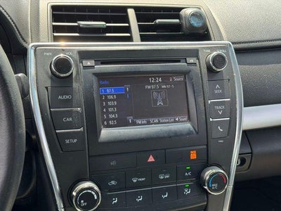 2015 Toyota Camry SE FWD