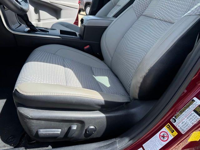 2015 Toyota Camry SE FWD