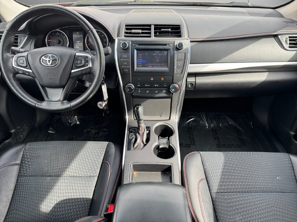 2015 Toyota Camry SE FWD