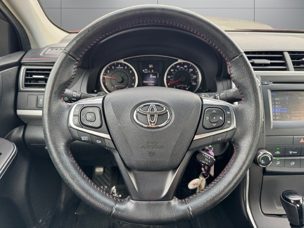 2015 Toyota Camry SE FWD