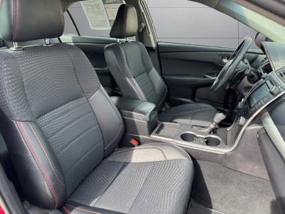 2015 Toyota Camry SE FWD