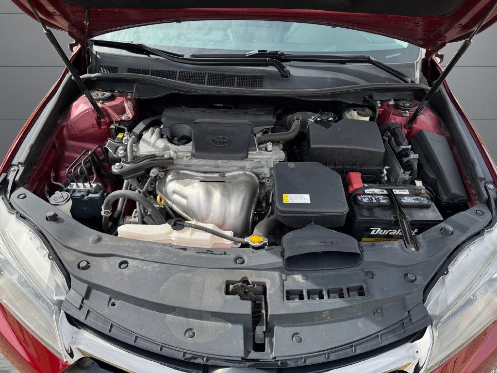 2015 Toyota Camry SE FWD
