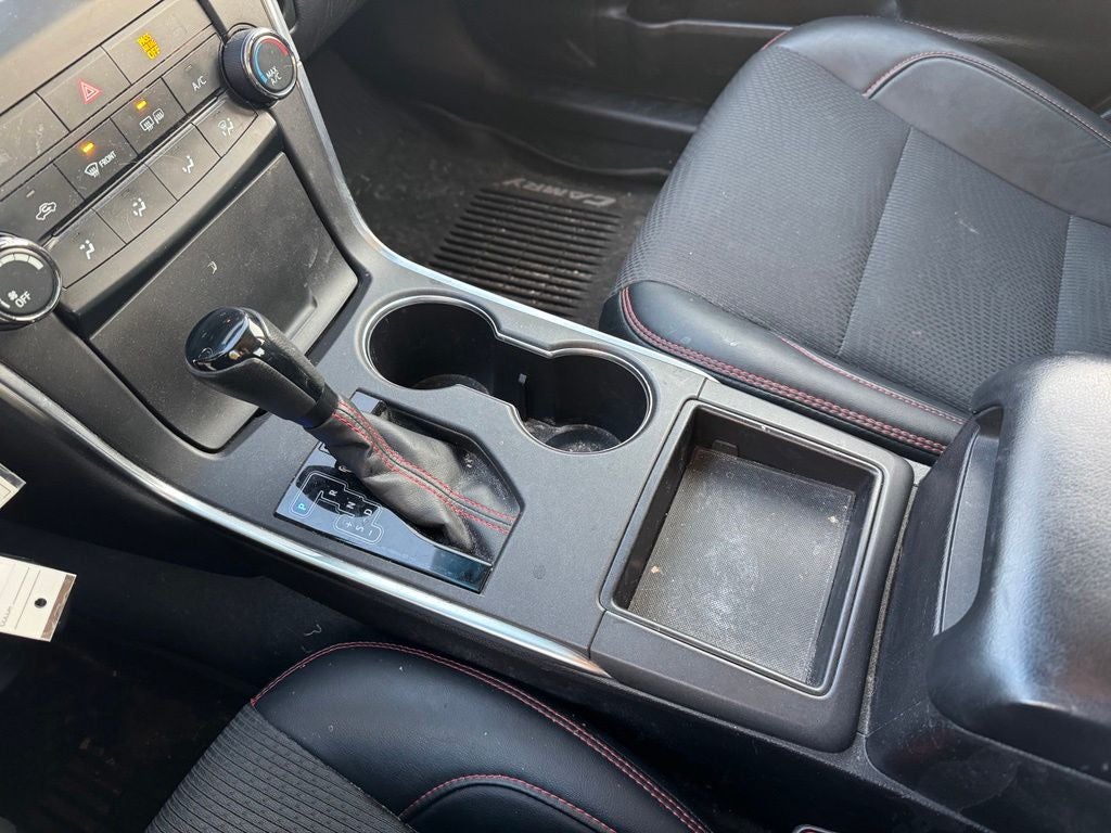 2017 Toyota Camry SE FWD