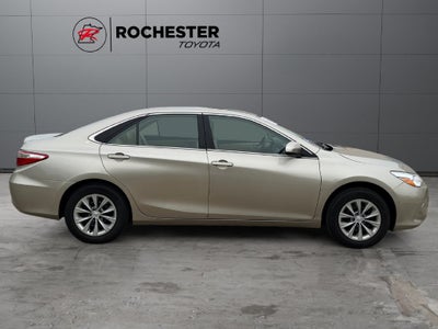2017 Toyota Camry LE FWD
