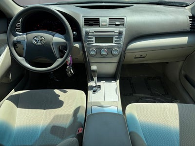 2011 Toyota Camry LE FWD