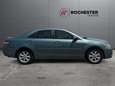 2011 Toyota Camry LE FWD