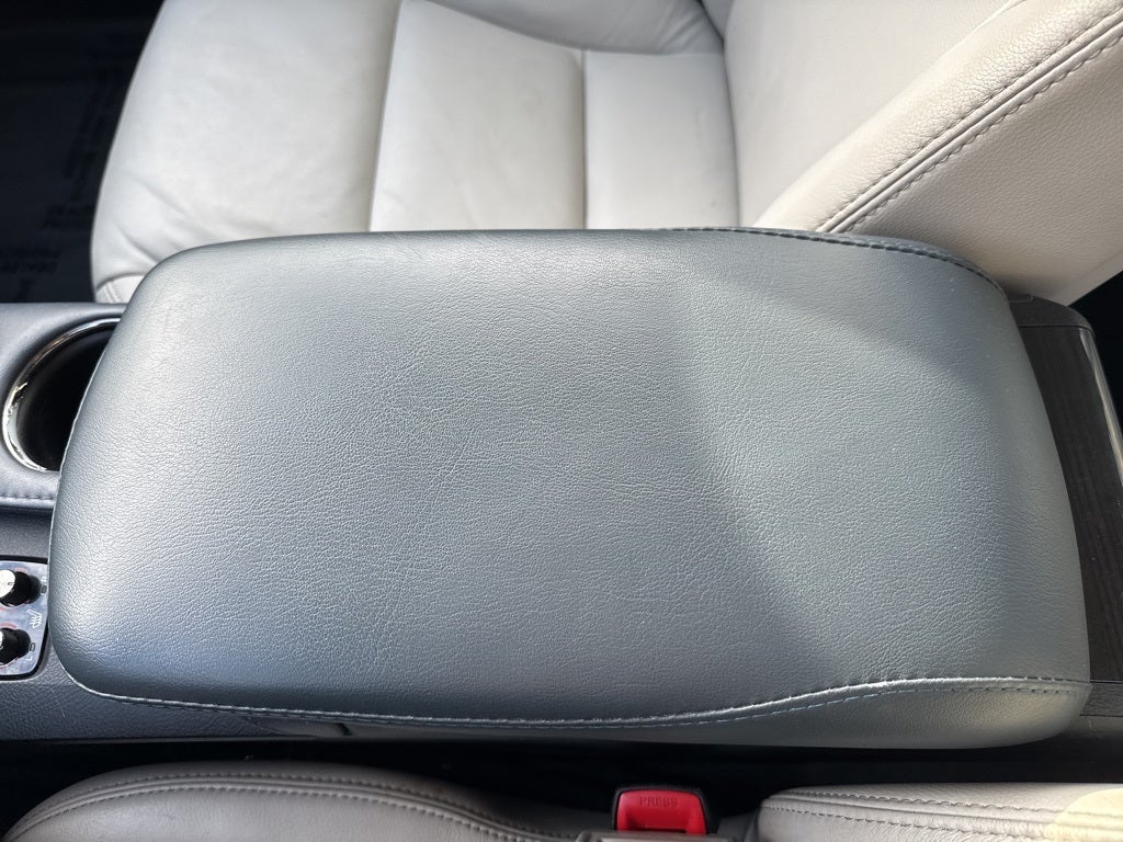 2014 Toyota Avalon XLE FWD