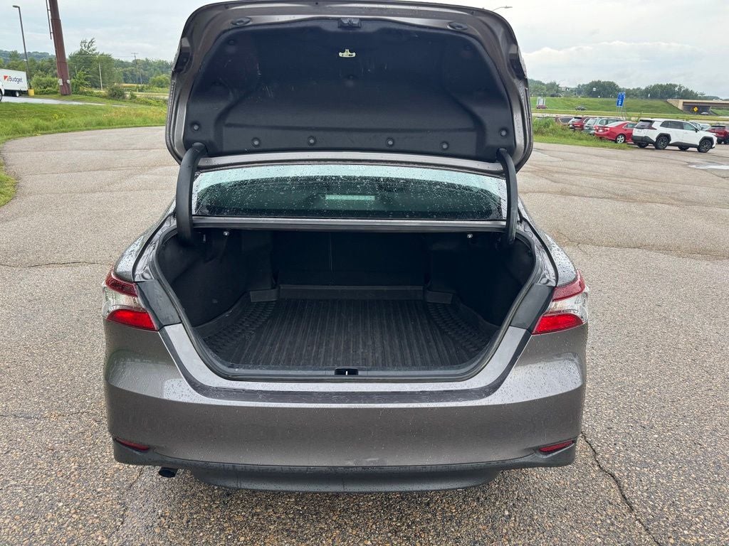 2021 Toyota Camry Hybrid LE FWD