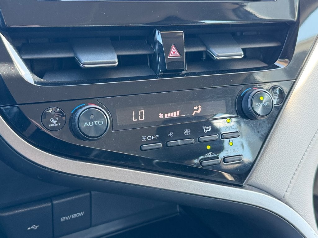 2021 Toyota Camry Hybrid LE FWD