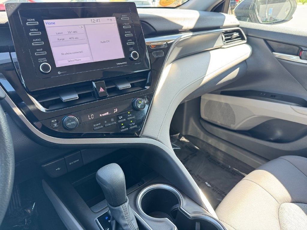 2021 Toyota Camry Hybrid LE FWD