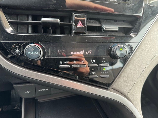 2021 Toyota Camry Hybrid LE FWD