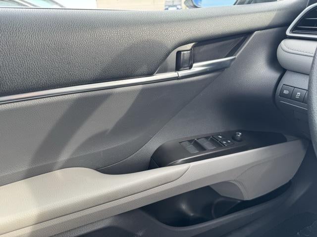 2021 Toyota Camry Hybrid LE FWD