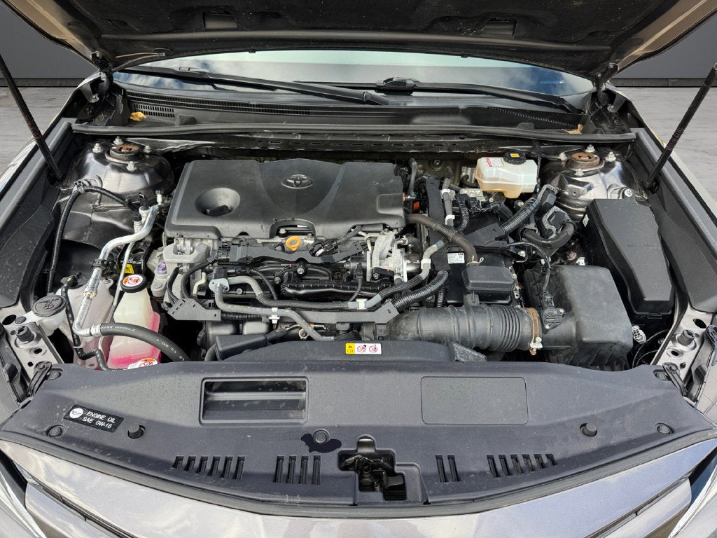2020 Toyota Camry Hybrid LE FWD