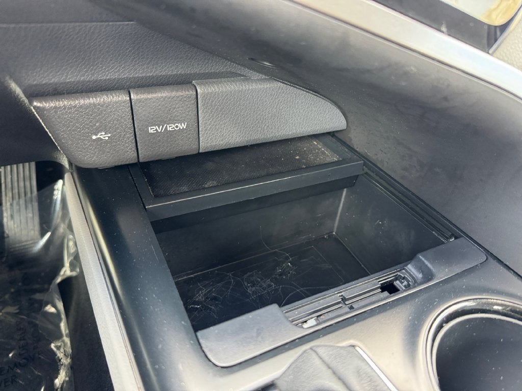 2020 Toyota Camry Hybrid LE FWD
