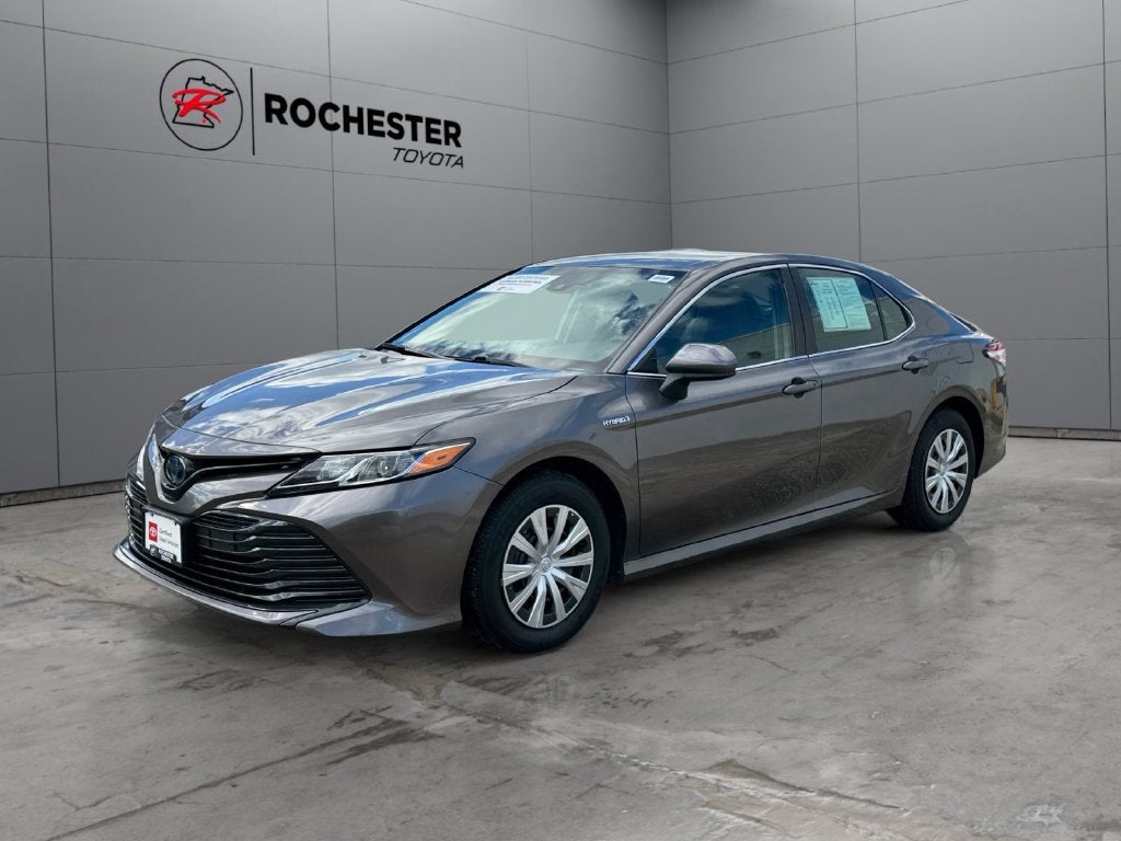 2020 Toyota Camry Hybrid LE FWD