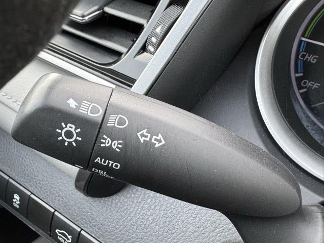 2023 Toyota Camry Hybrid LE FWD