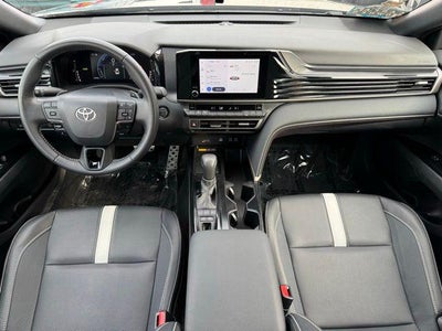 2025 Toyota Camry SE FWD